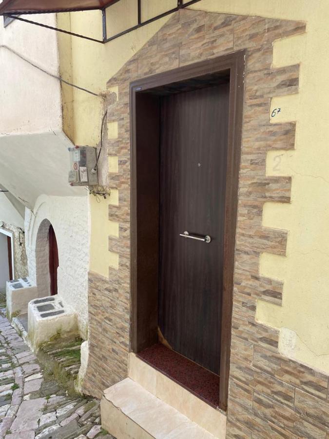 Lula Guesthouse Gjirokaster Ngoại thất bức ảnh