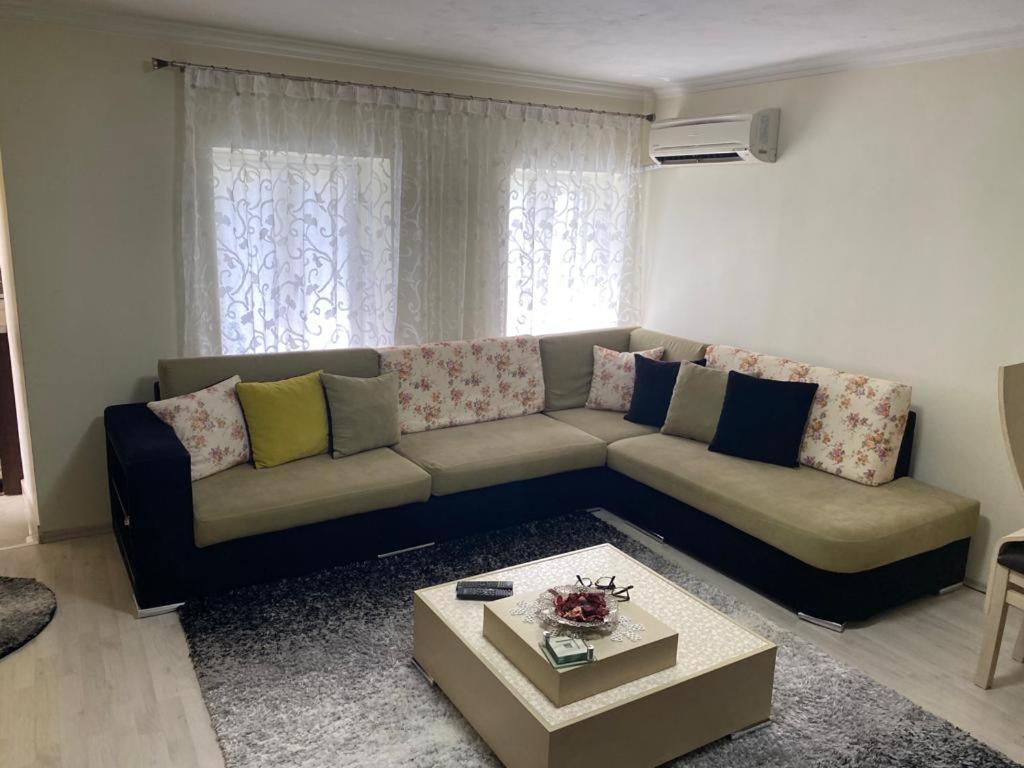 Lula Guesthouse Gjirokaster Ngoại thất bức ảnh